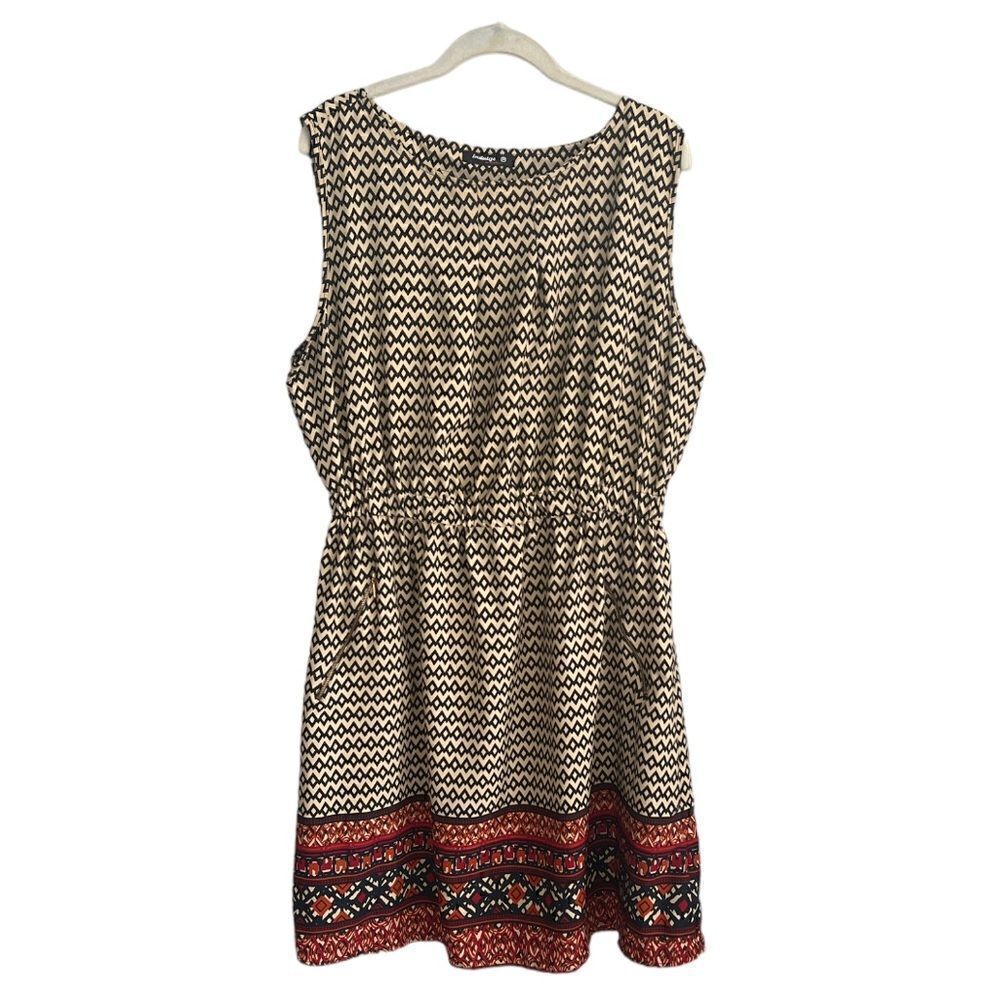 Women’s sleeveless 2X geometric print midi dress